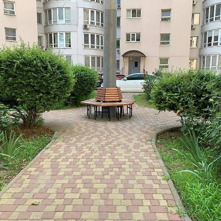Apartments Staroportofrankovskaya & Pastera Street Odesa Exterior foto